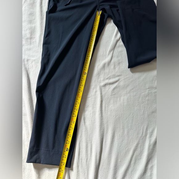 Lululemon Women’s sz Small, navy - Picture 6 of 6
